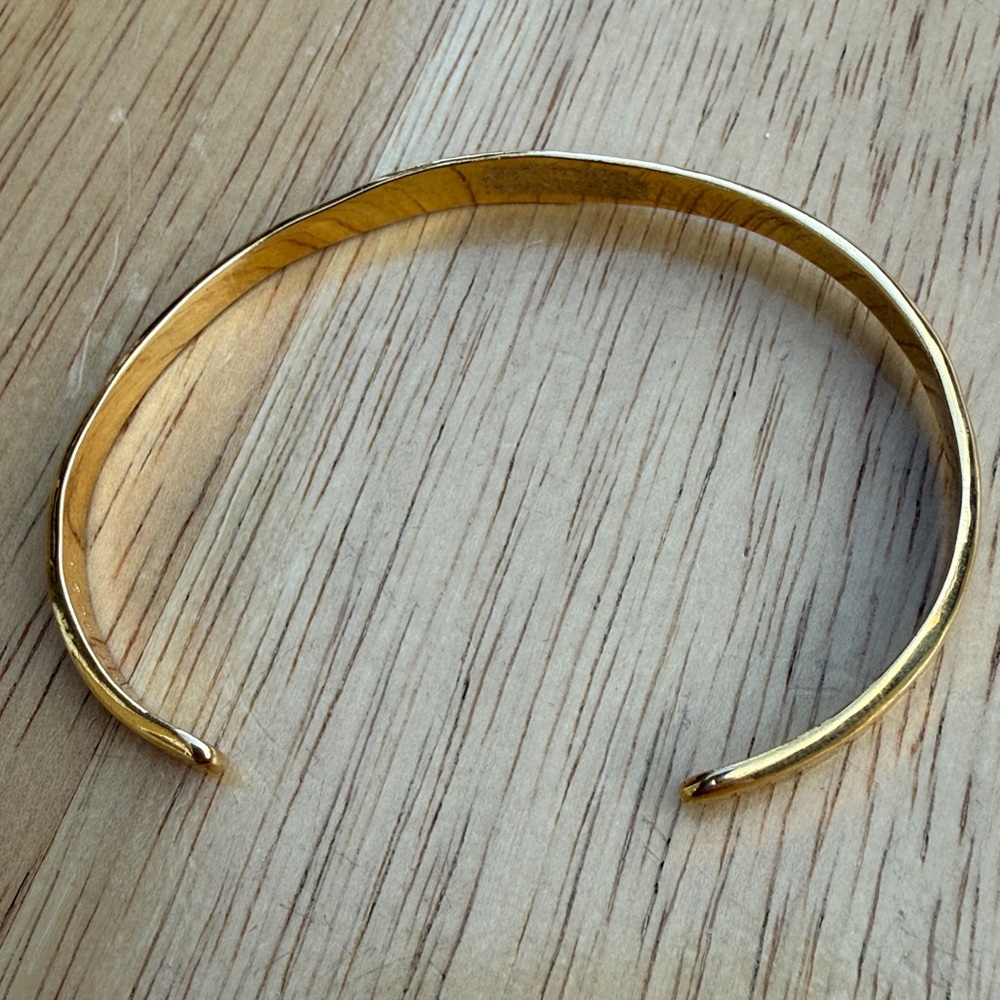 Serefina Gold-Plated Hammered Cuff Bracelet From Anthropologie!!🔥🔥🔥 - Picture 7 of 16
